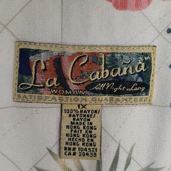 La Cabaña Hawaiian Short Sleeve Shirt Floral Map Print Women's Size 1X - Picture 6 of 10